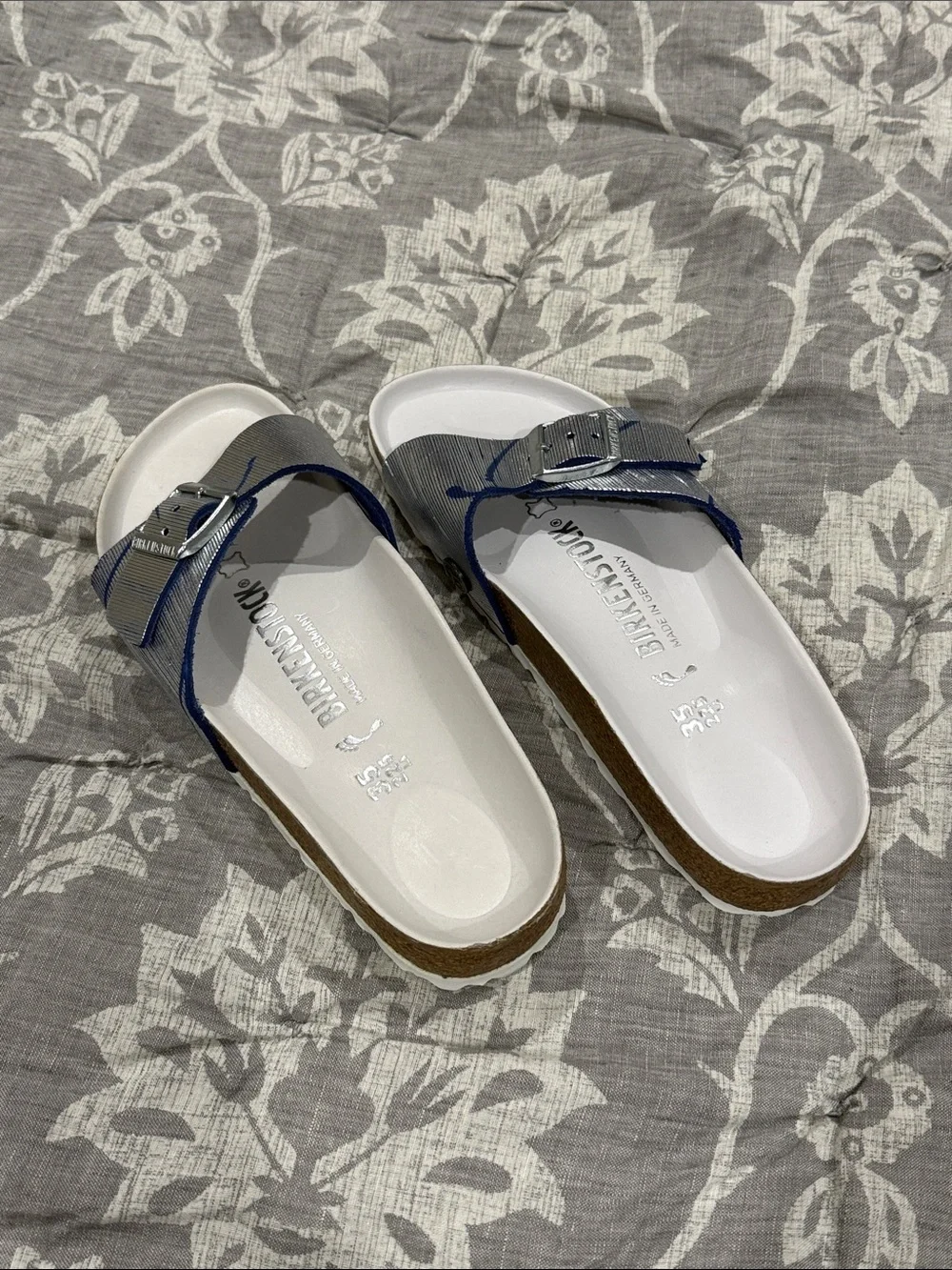 Birkenstock Women’s Metallic Silver Single-Band Slide Sandals